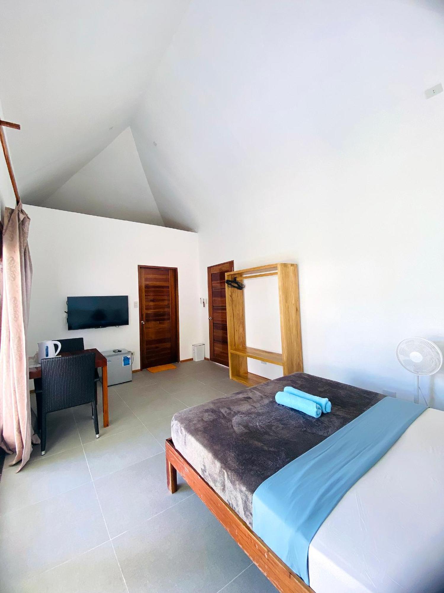 Island World Panglao Hotel Ngoại thất bức ảnh